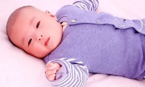 婴儿必须一个人抱吗-婴儿必须一个人抱网 | 婴儿必须一个人抱才睡吗,宝宝只让我一个人抱